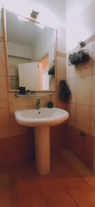 Katerinas Apartments Paradisos Neos Marmaras Big Bathroom 005